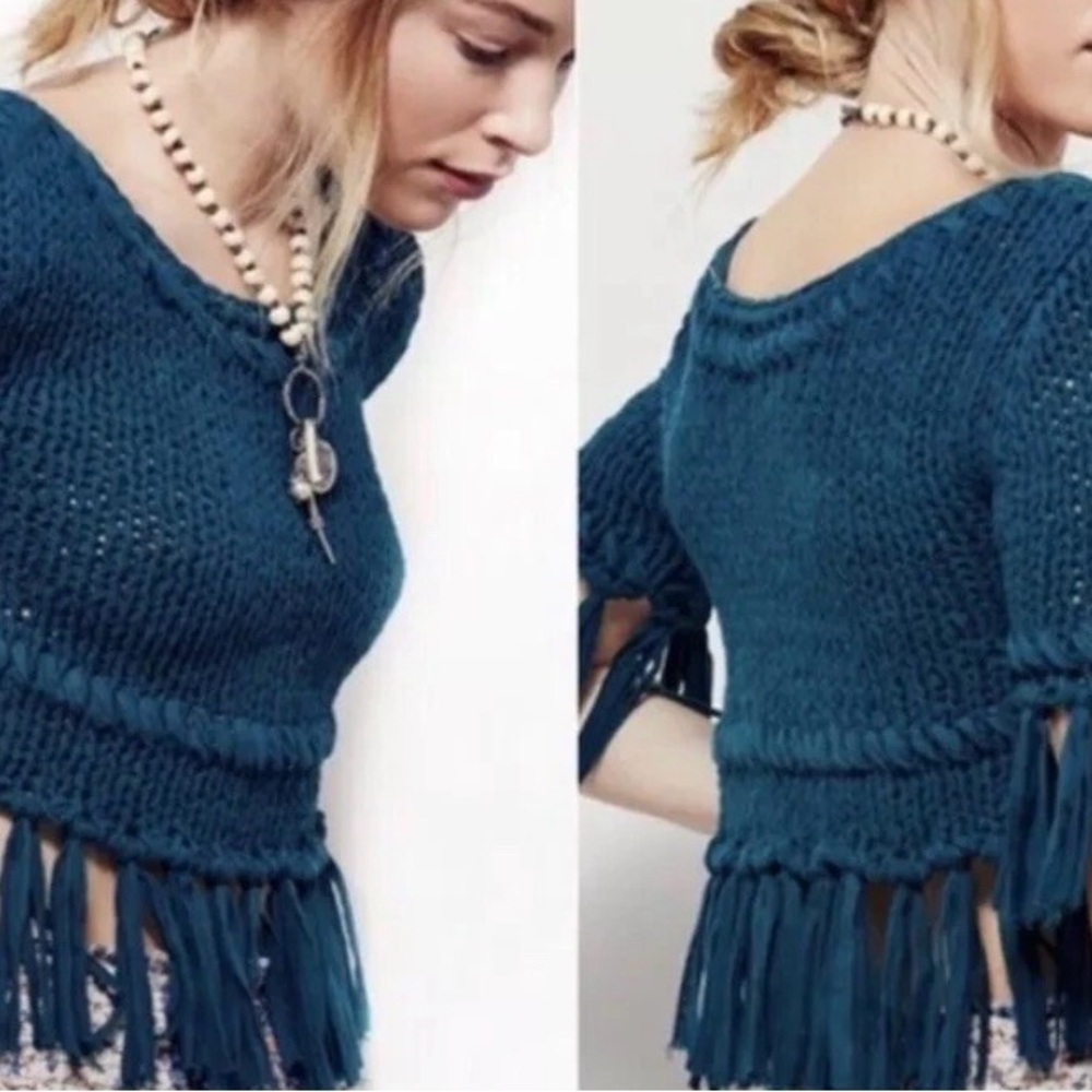 Free People Women’s On the Fringe Knit Top Size Large